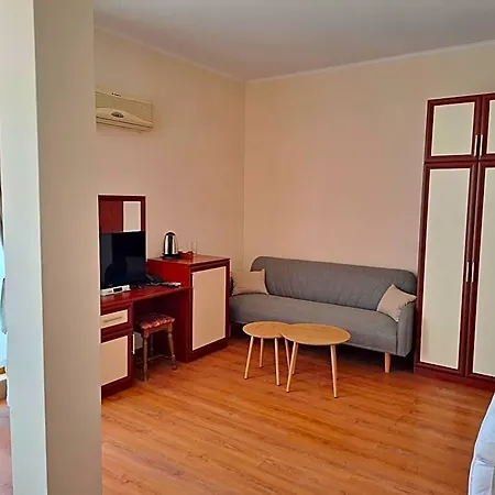 Sea Vista Szálloda Szveti Vlasz