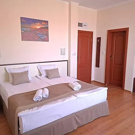 Szálloda Sea Vista 3*