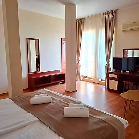 Szálloda Sea Vista 3*