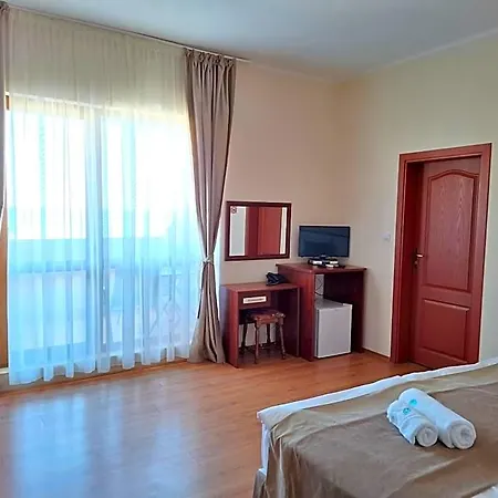 Sea Vista Szálloda 3*