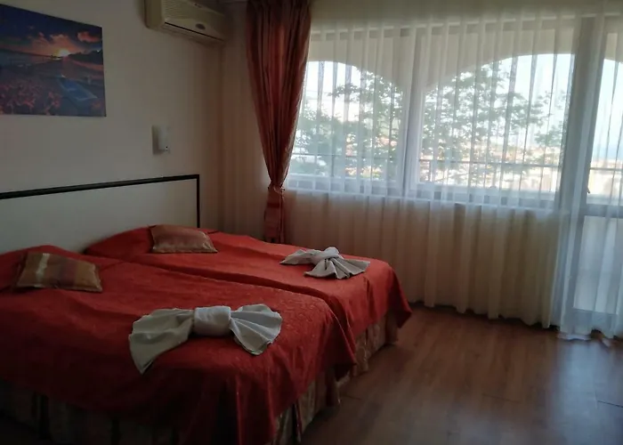 Sea Vista Hotel 3*